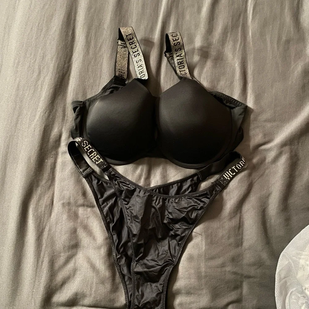 Victoria secret bundle - Picture 2 of 6